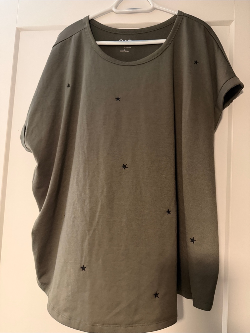 Maurices Olive Short Sleeve Tee with Black Star Accents